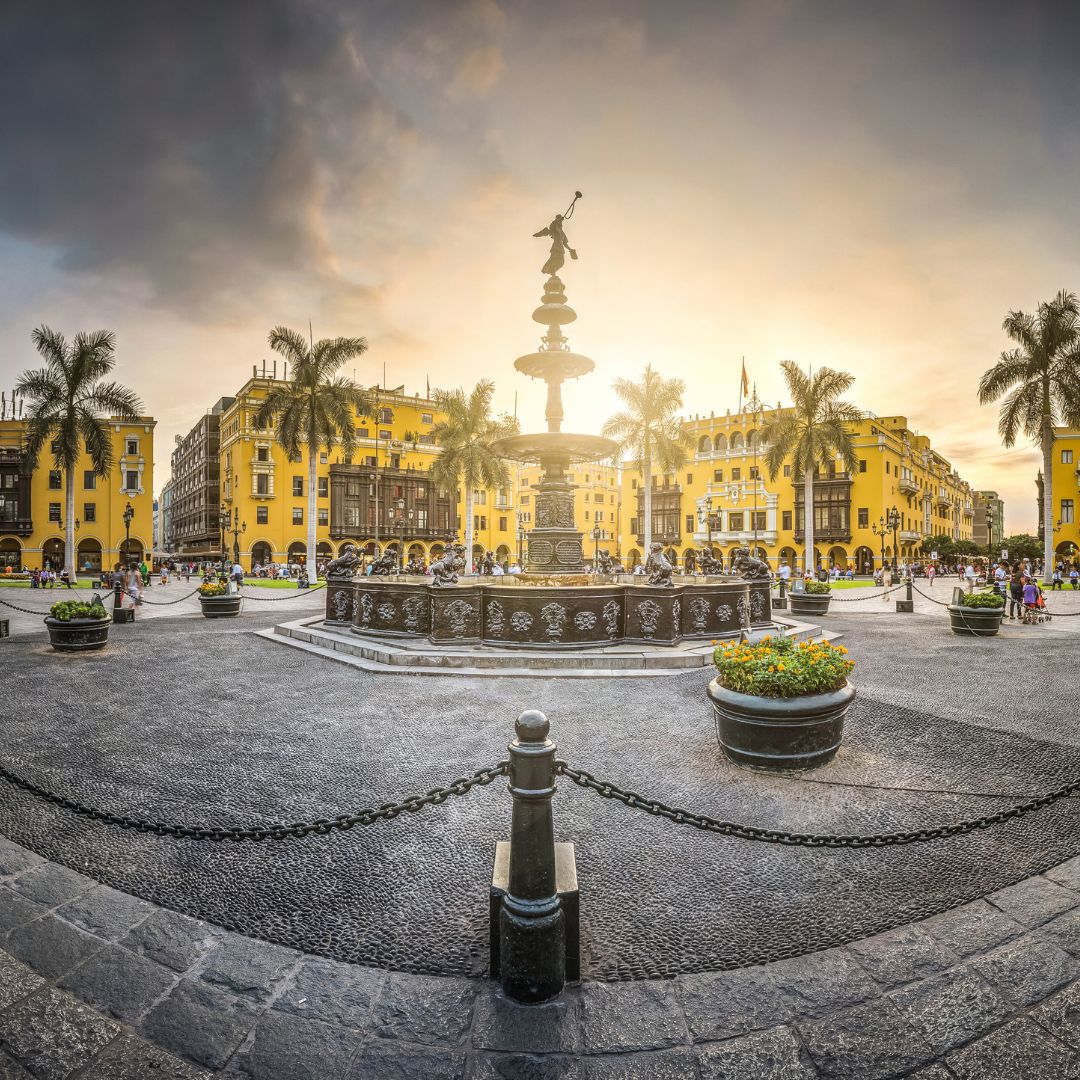 Plaza Lima