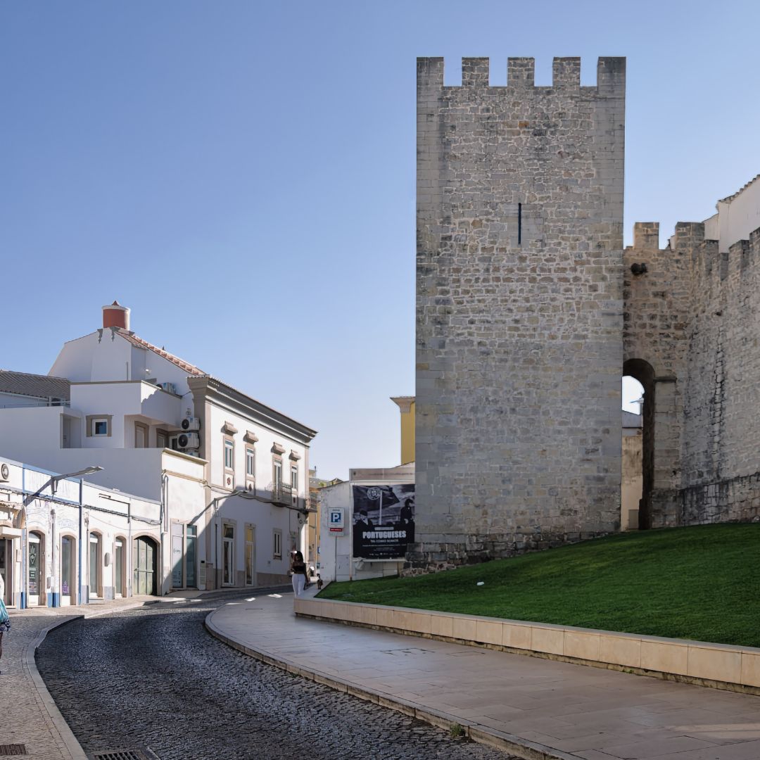 FARO: O QUE CONHECER NA PORTA DE ENTRADA DO ALGARVE